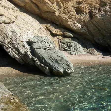 S2-aphrodite Goddess Marmari (Evia)